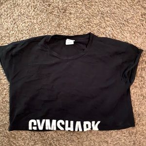 Gymshark crop top in black!